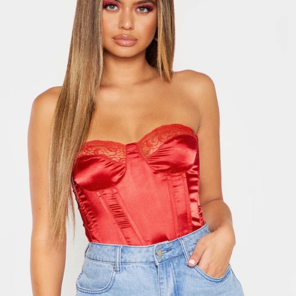 PLT corset